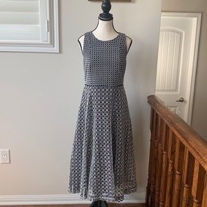 Anne Taylor white and navy dress with lace overlay